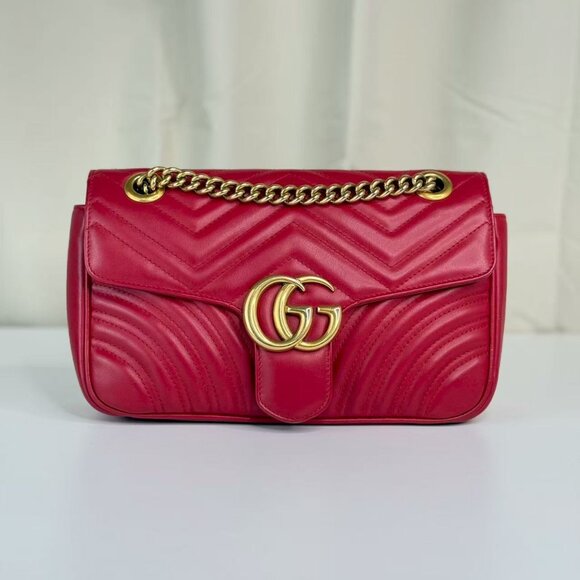 Gucci GG Red Medium Marmont Shoulder Bag Crossbody with Gold Chain Strap - Picture 1 of 8